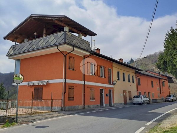 appartamento in vendita a Giaveno in zona Maddalena