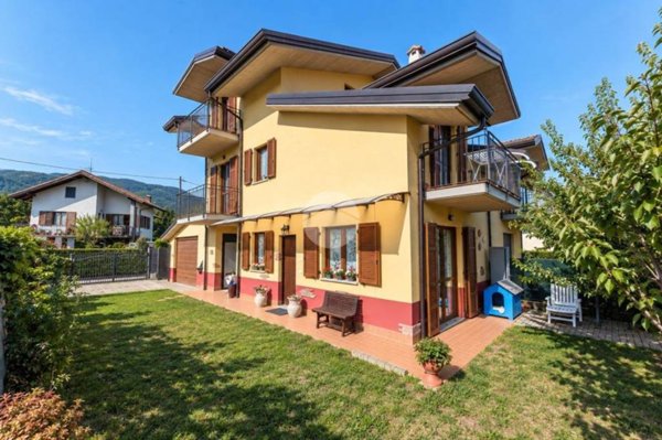 casa indipendente in vendita a Giaveno