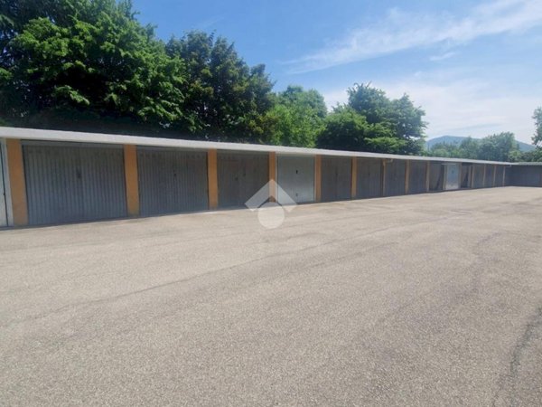 box auto in vendita a Giaveno in zona Selvaggio