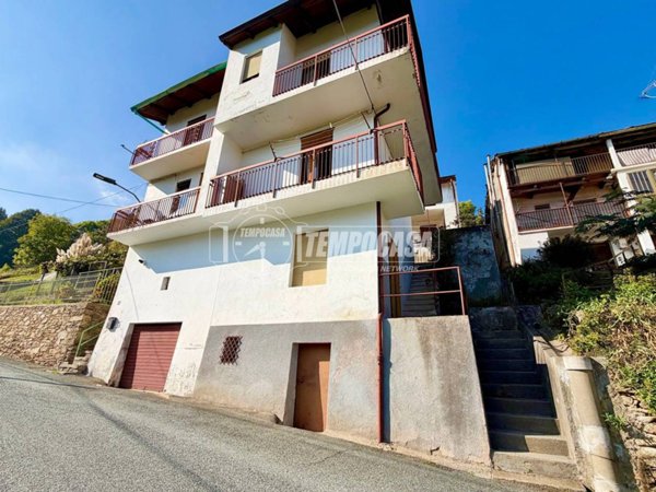 casa indipendente in vendita a Giaveno in zona Maddalena