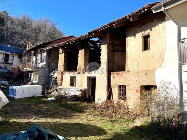 esavano in vendita a Givoletto in zona Rivasacco
