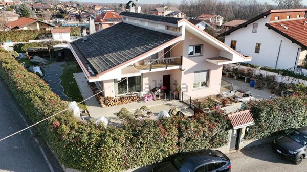 casa indipendente in vendita a Givoletto
