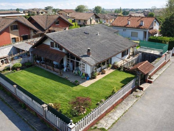 casa indipendente in vendita a Givoletto
