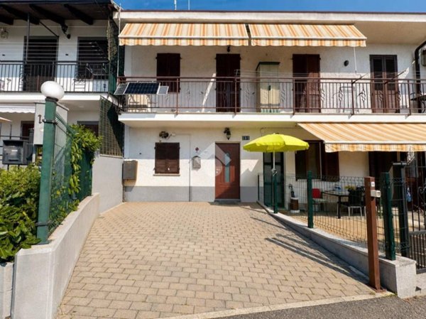 appartamento in vendita a Givoletto in zona Santa Maria