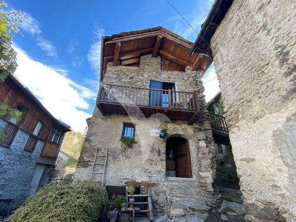 quadrivano in vendita a Gravere