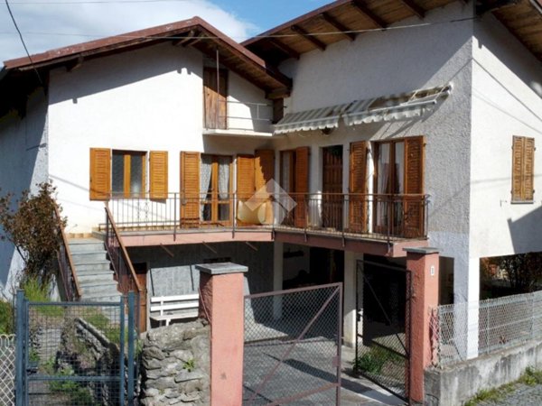 casa indipendente in vendita a Gravere