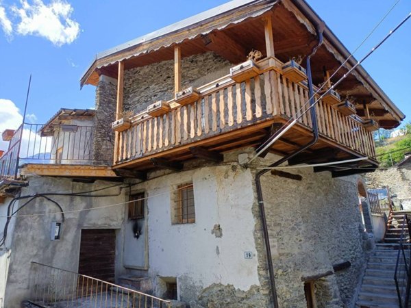 casa indipendente in vendita a Gravere