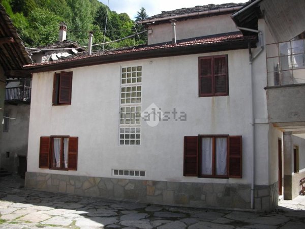 casa semindipendente in vendita a Groscavallo in zona Pialpetta