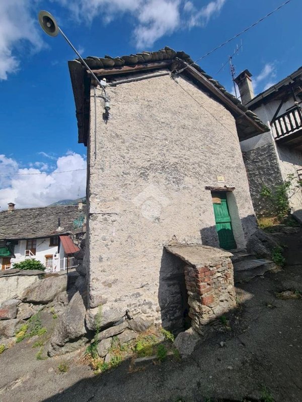 casale in vendita a Groscavallo in zona Bonzo