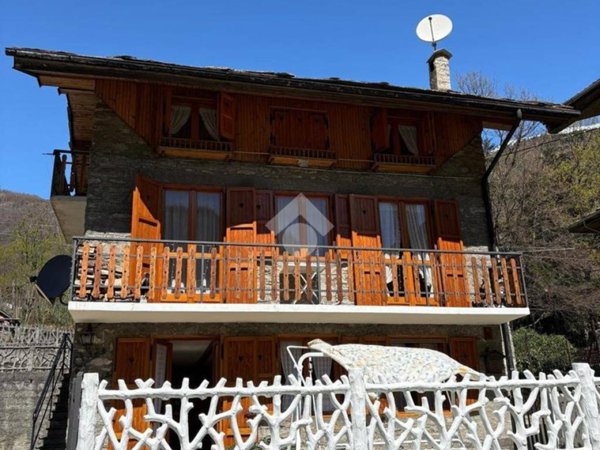casa indipendente in vendita a Groscavallo in zona Migliere
