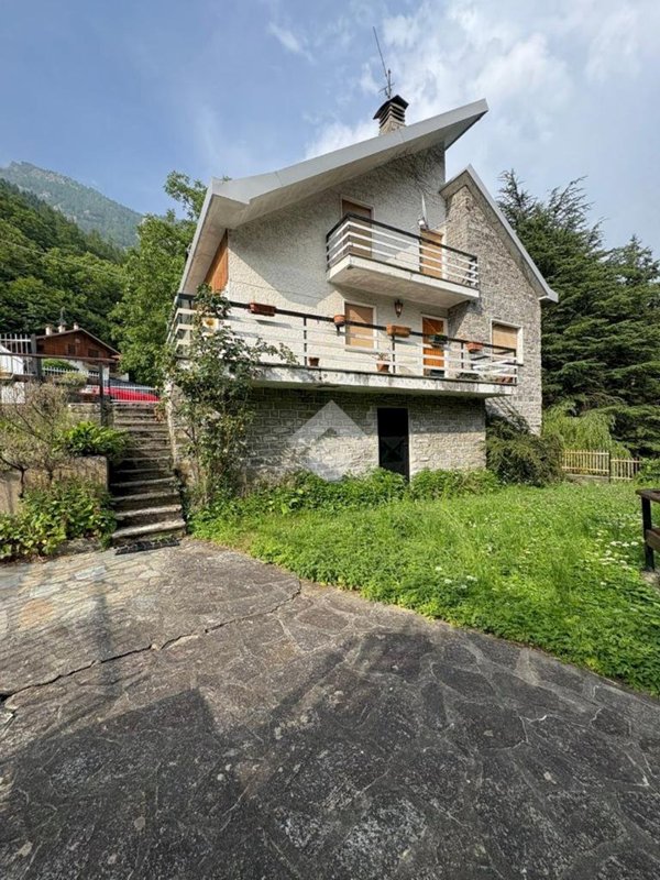 casa indipendente in vendita a Groscavallo in zona Bonzo
