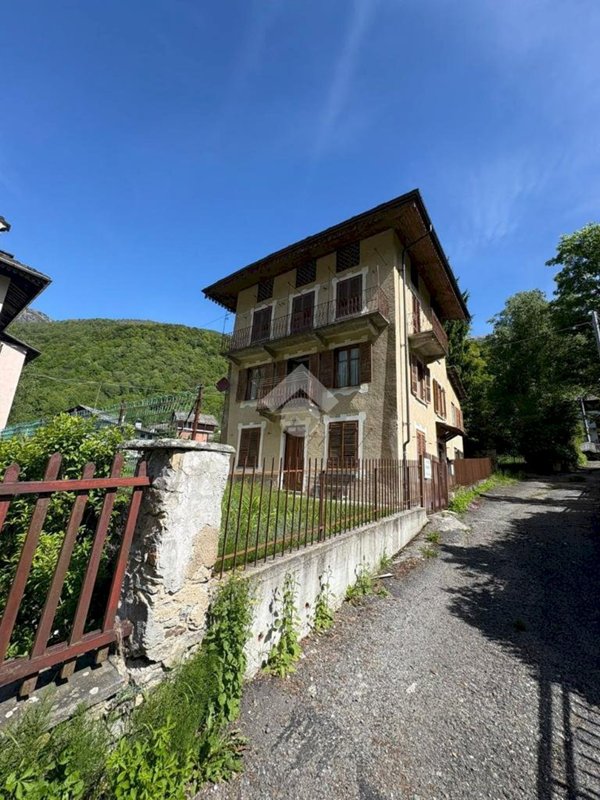 appartamento in vendita a Groscavallo in zona Pialpetta