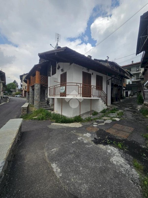 casa indipendente in vendita a Groscavallo in zona Migliere