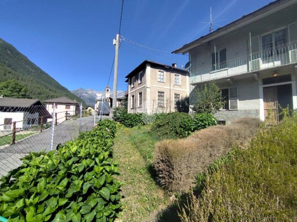 casa indipendente in vendita a Groscavallo in zona Bonzo