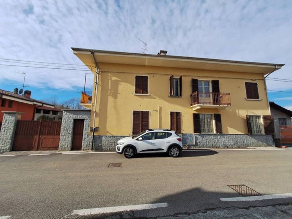 casa indipendente in vendita a Grosso