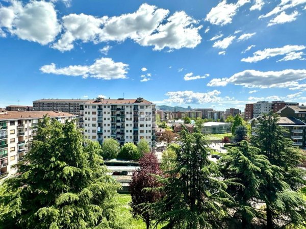 appartamento in vendita a Grugliasco in zona Gerbido
