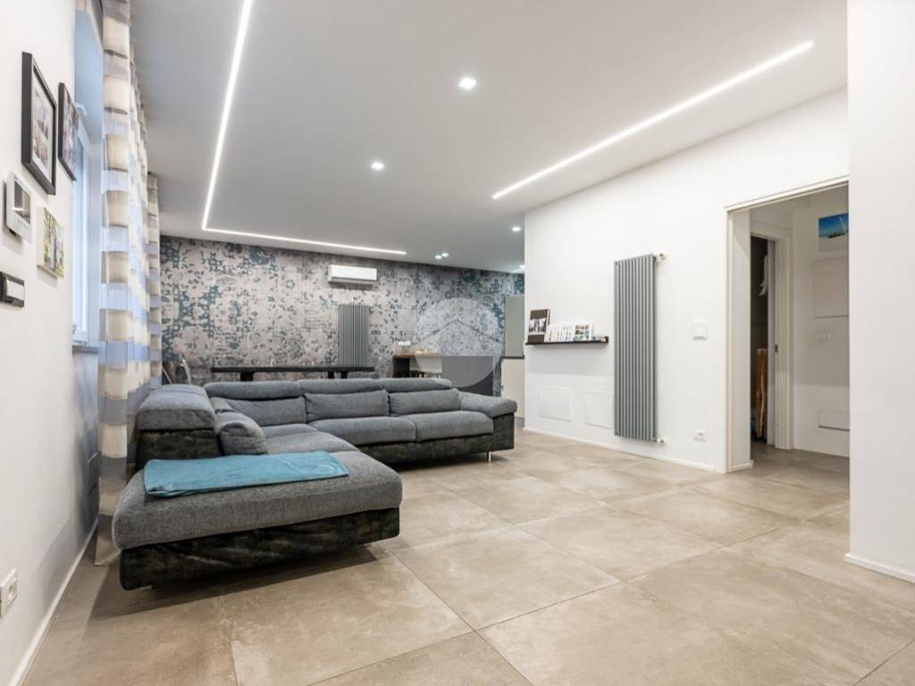 casa indipendente in vendita a Grugliasco