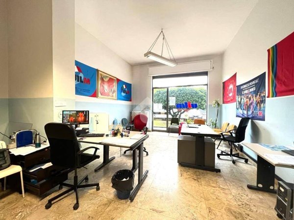 negozio in vendita a Grugliasco