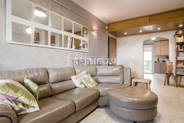 appartamento in vendita a Grugliasco in zona San Sebastiano