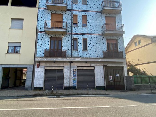locale commerciale in vendita a Grugliasco