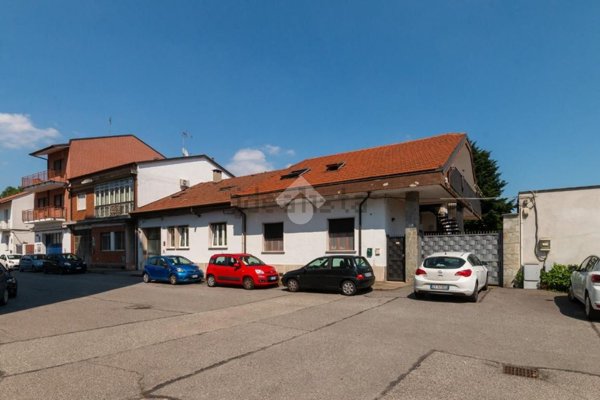 appartamento in vendita a Grugliasco in zona Lesna