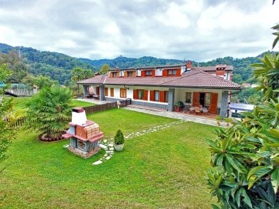 casa indipendente in vendita a Grugliasco