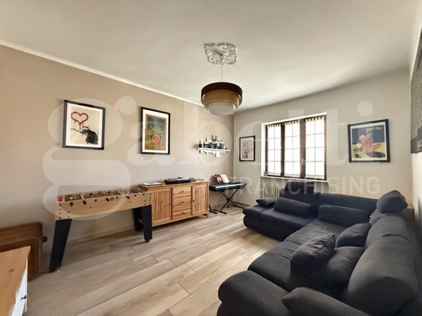 casa indipendente in vendita a Grugliasco