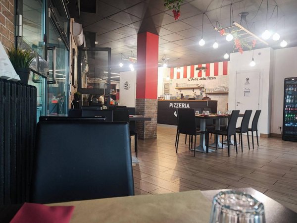 negozio in vendita a Grugliasco