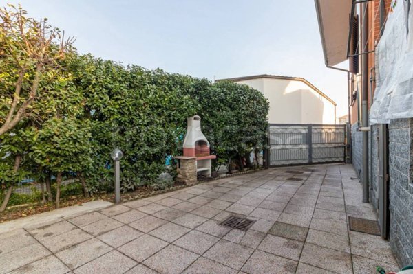 casa indipendente in vendita a Grugliasco