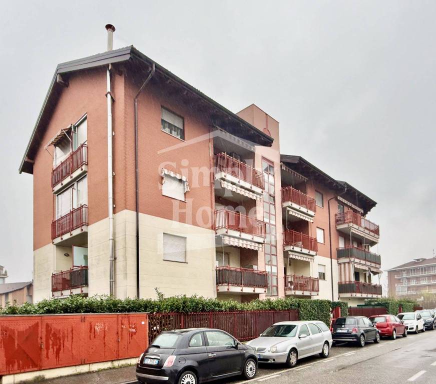 appartamento in vendita a Grugliasco in zona Lesna