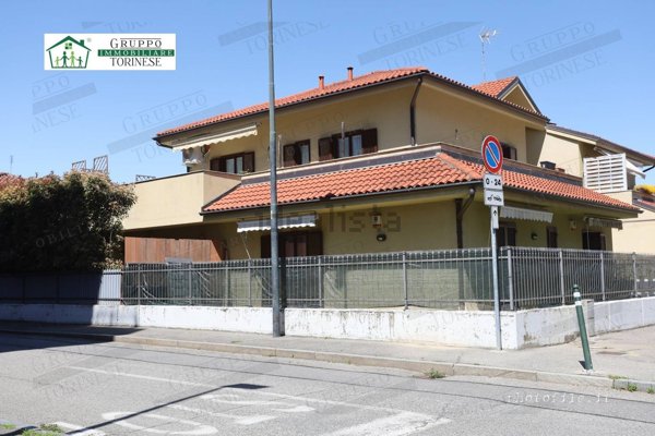 appartamento in vendita a Grugliasco in zona Fabbrichetta