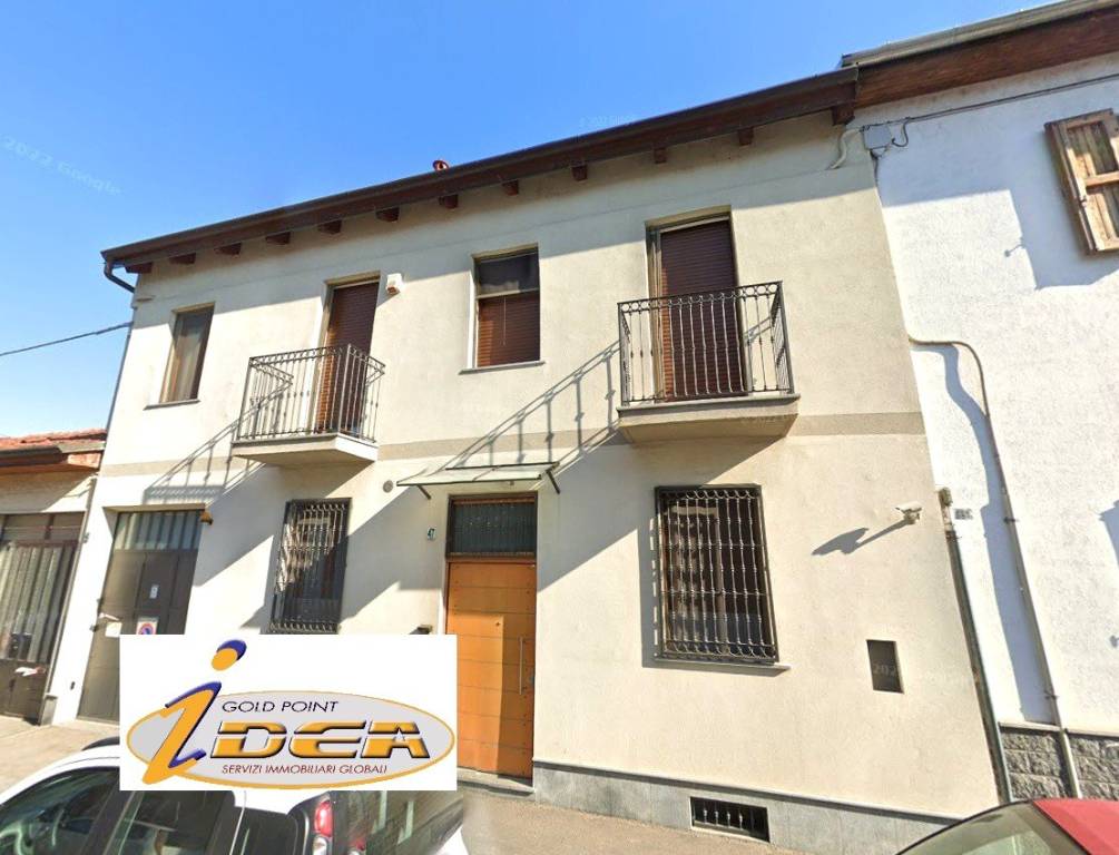 casa indipendente in vendita a Grugliasco