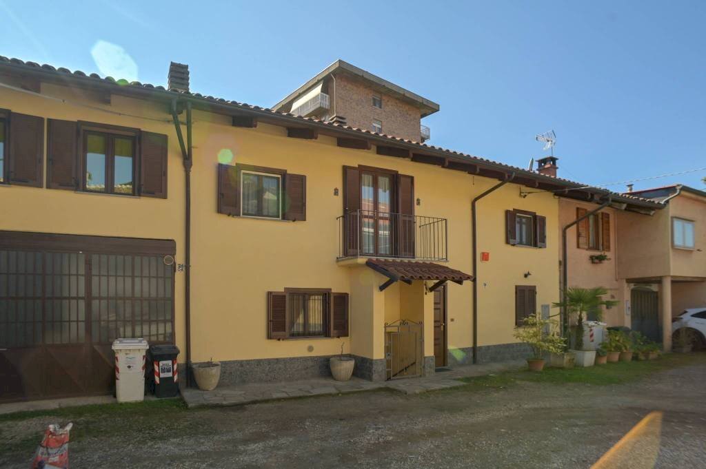 casa indipendente in vendita a Grugliasco in zona Gerbido