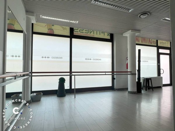 negozio in vendita a Grugliasco