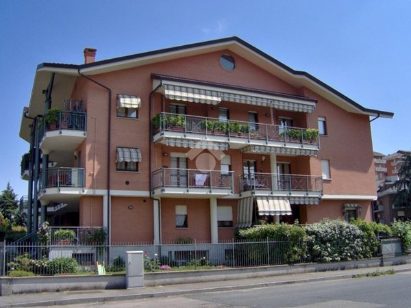 locale di sgombero in vendita a Grugliasco in zona Gerbido