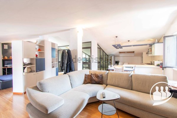 casa indipendente in vendita a Grugliasco