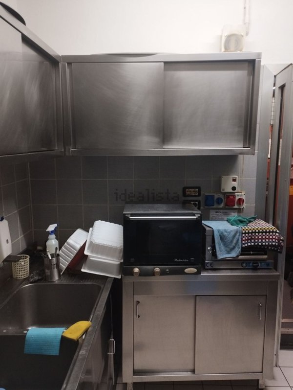 negozio in vendita a Grugliasco