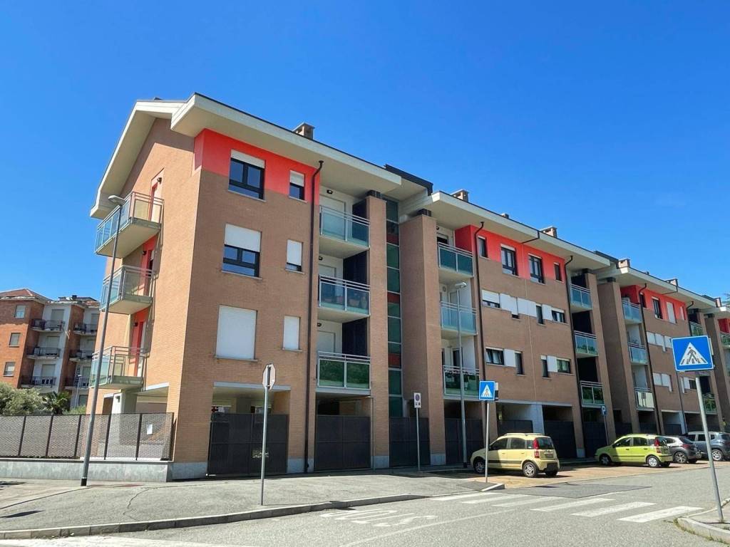 appartamento in vendita a Grugliasco in zona San Giacomo