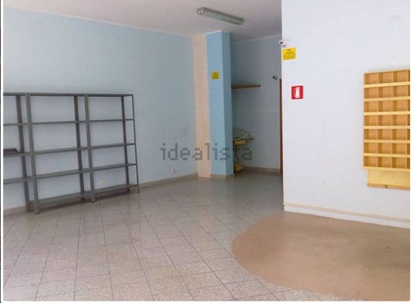 locale commerciale in vendita a Grugliasco