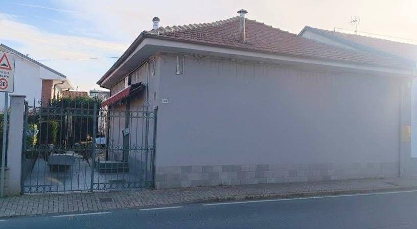 casa indipendente in vendita a Grugliasco