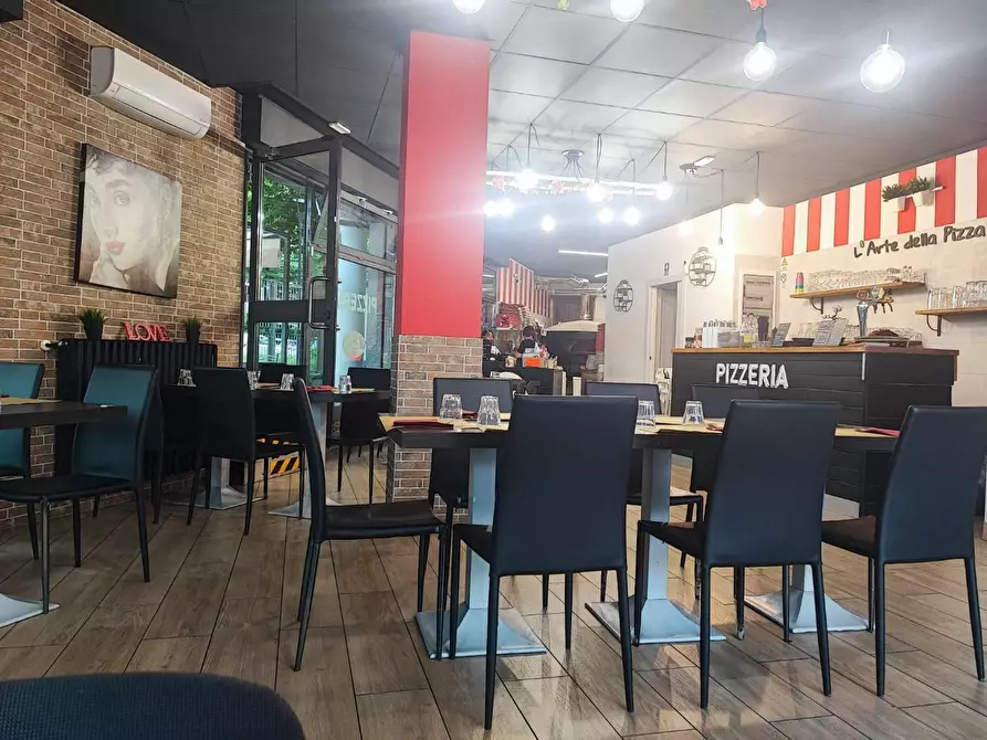 negozio in vendita a Grugliasco