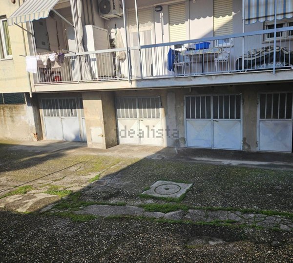 locale di sgombero in vendita a Grugliasco in zona San Sebastiano