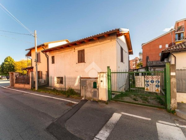 casa semindipendente in vendita a Grugliasco