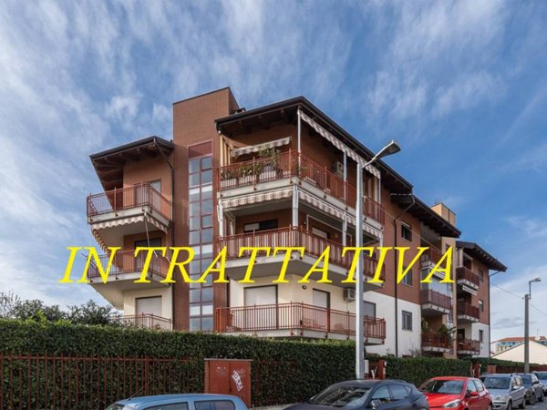 appartamento in vendita a Grugliasco in zona Lesna