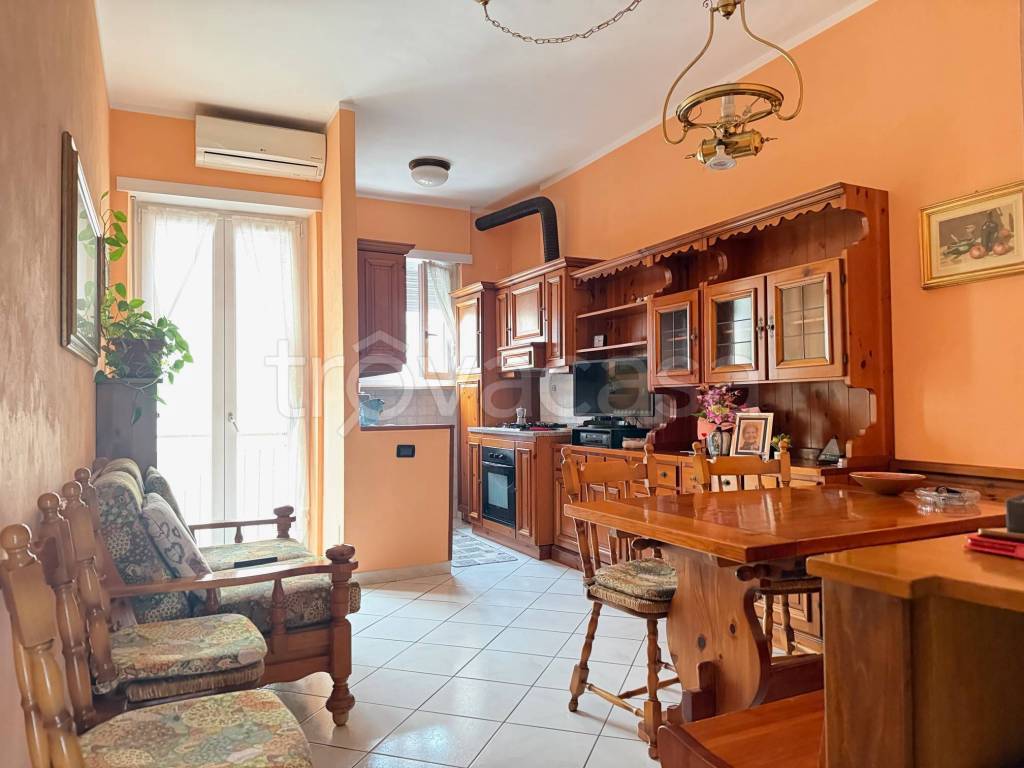 appartamento in vendita a Grugliasco in zona San Sebastiano
