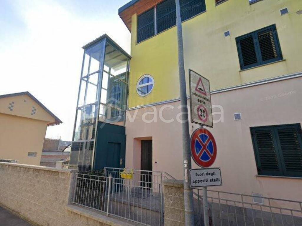 casa indipendente in vendita a Grugliasco