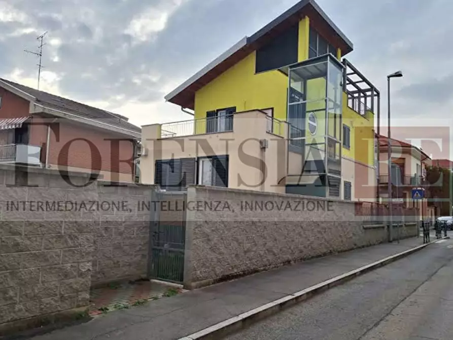 casa indipendente in vendita a Grugliasco