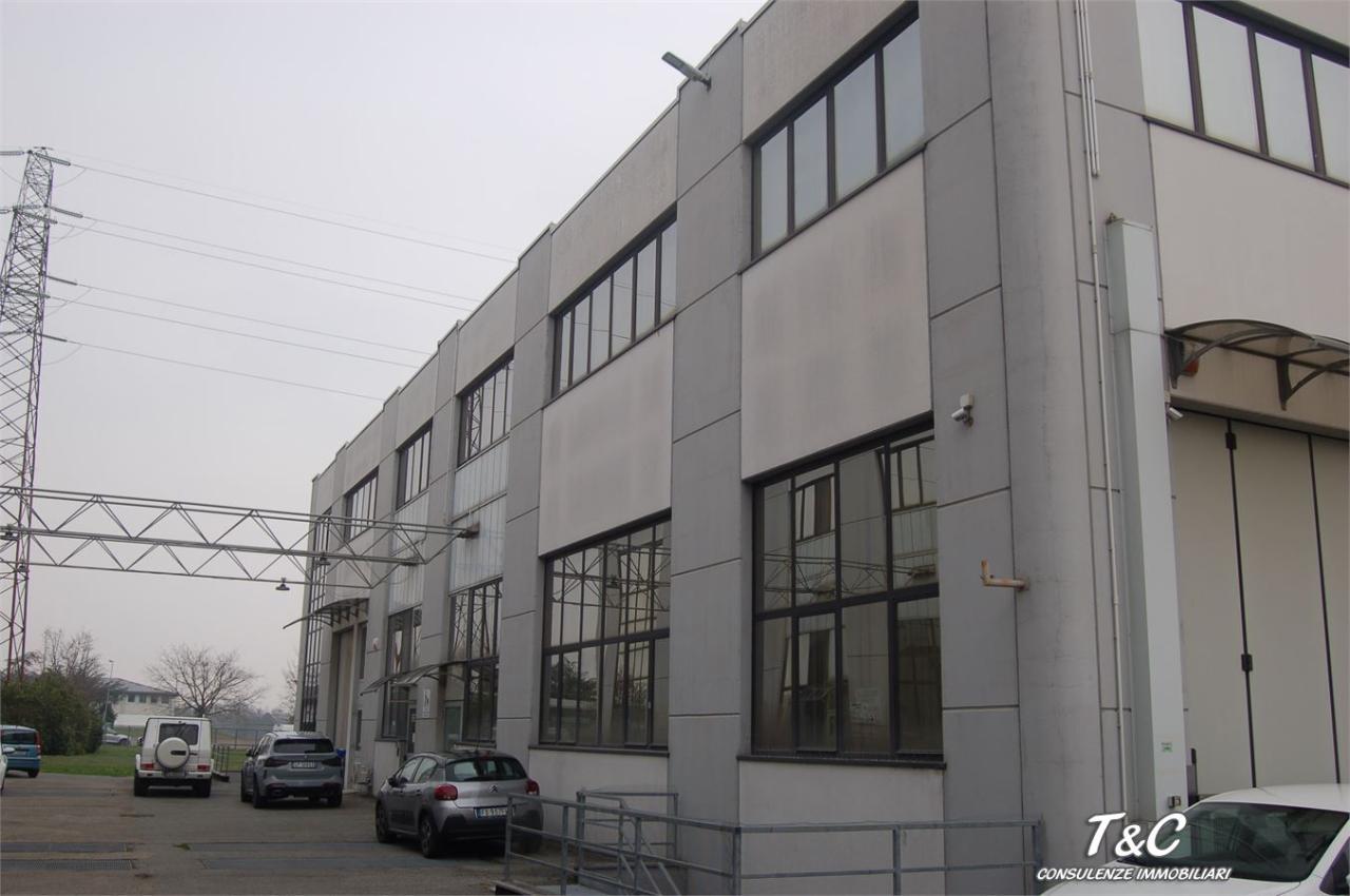 negozio in vendita a Grugliasco