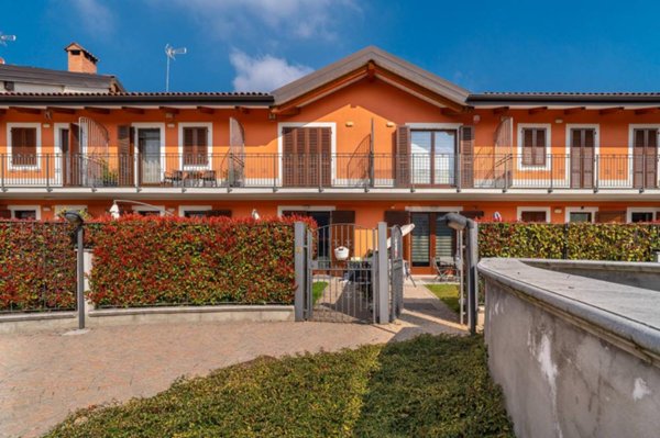 casa indipendente in vendita a Grugliasco