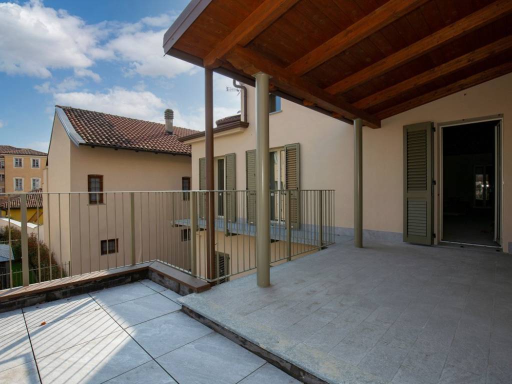 casa indipendente in vendita a Grugliasco